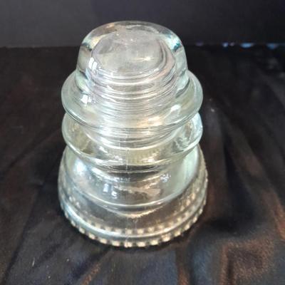 Antique glass Insulators, Different colors, Clay, Hemingray