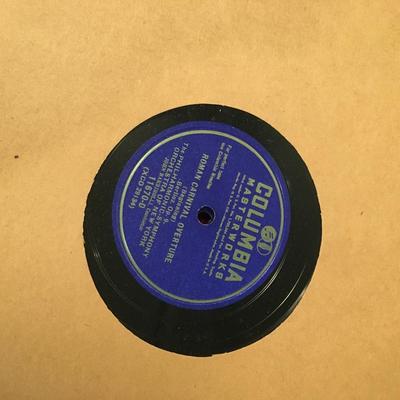 Gramophone records. 78s