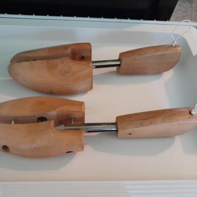 Closet organizing Rack Shelving and shoe holder with wooden shoe stretchers