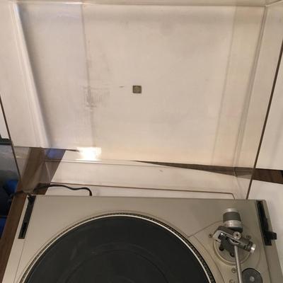 Dual CS1268 turntable