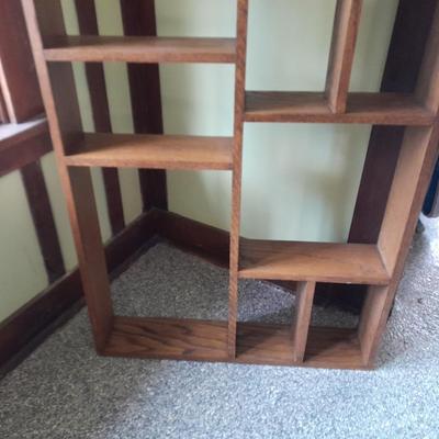 Beautiful Oak shelving unit, freestanding or wall mount!