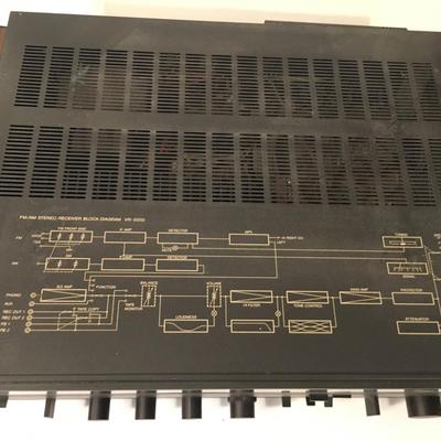 Vector Research FM/AM Stereo Receiver VT 5000