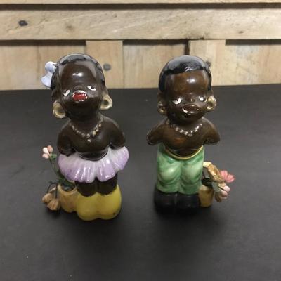 VINTAGE FIGURINES