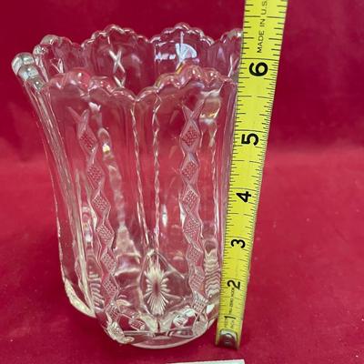6â€ glass vase