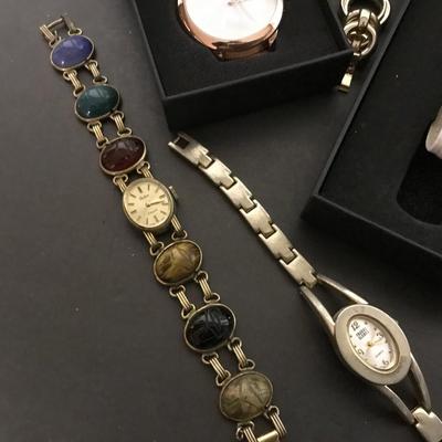 VINTAGE WATCH LOT