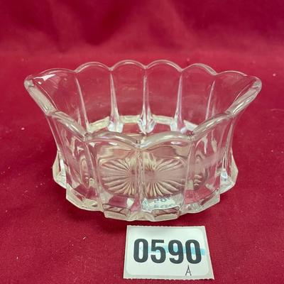 Oval trinket dish