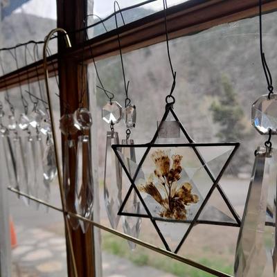22 Glass crystal suncatcher Pendants and a suncatcher star