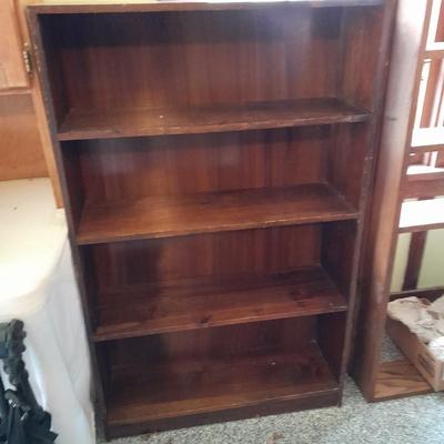 Nice sturdy wood bookshelf