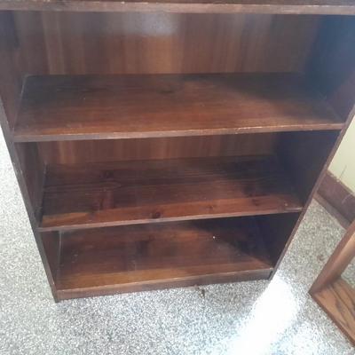 Nice sturdy wood bookshelf