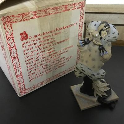 VINTAGE ENCHANTICA