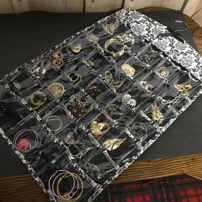 ESTATE JEWELRY