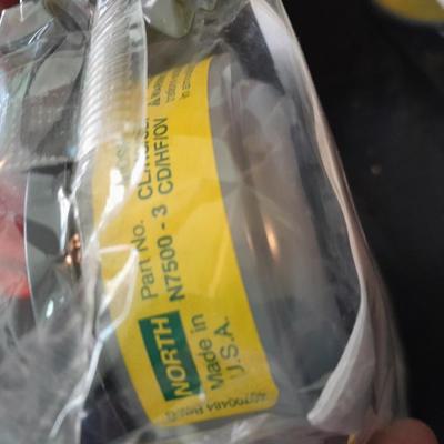 Honeywell NORTH safety Organic vapors respiratory replacement filters Different colors are different strengths. (1)