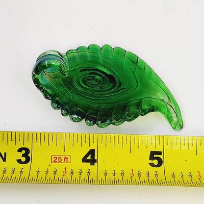BEAUTIFUL ARTIST CRAFTED SWIRLED GLASS PENDANT