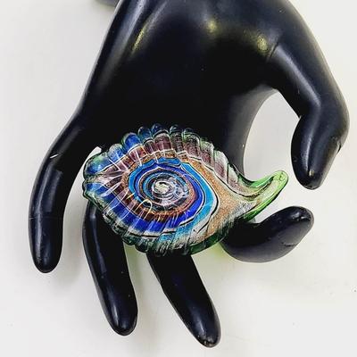 BEAUTIFUL ARTIST CRAFTED SWIRLED GLASS PENDANT