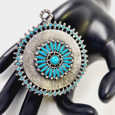 FANTASTIC SILVER TONED & TURQUOISE PENDANT