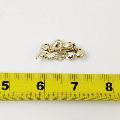 GERRYS LEAF GOLD TONED PIN