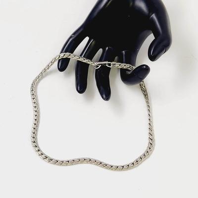 VINTAGE SARAH COVENTRY SILVER TONED CHAIN