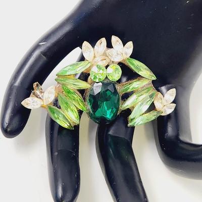 VINTAGE CRYSTAL MICHELLE JOHNSON EARRING