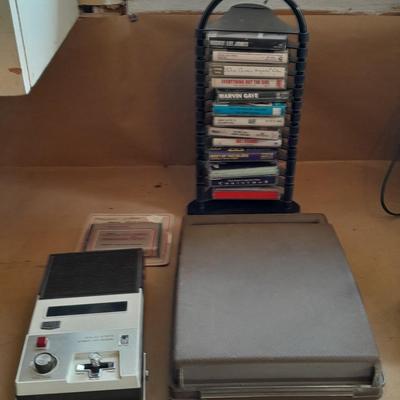 Vintage working CRAIG Portable Cassette Player 2603 JAPAN with tapes and protective case