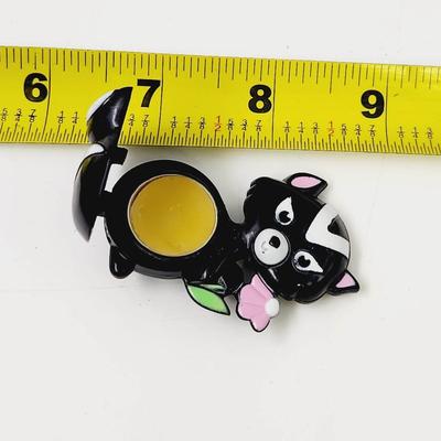 VINTAGE AVON SKUNK FRAGRANCE GLAZE PIN