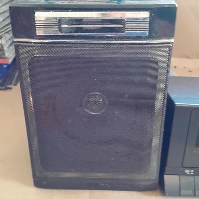 Realistic SCP-32 Electric stereo cassette tape player with tapes and extra speakers