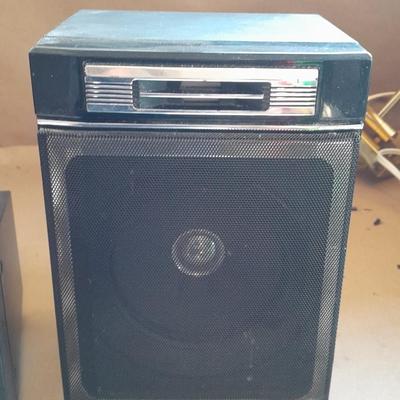 Realistic SCP-32 Electric stereo cassette tape player with tapes and extra speakers