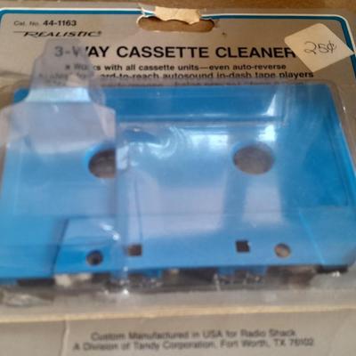 Realistic SCP-32 Electric stereo cassette tape player with tapes and extra speakers