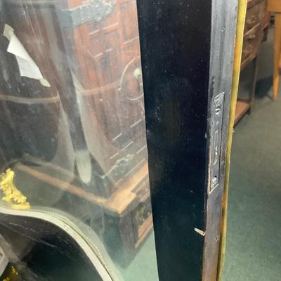 Lot 105 | Intricate Convex Glass Cabinet