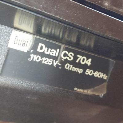 Vintage Dual CS 704 Electronic Direct Drive Turntable Made in Germany with a pair of Realistic speakers