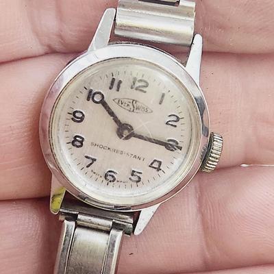 EVER SWISS SWISS MADE WIND UP ANALOG WOMENS WATCH - WORKS