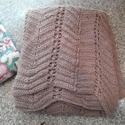 Full size sheet set, rose body pillow case and two Afghan throw blankets