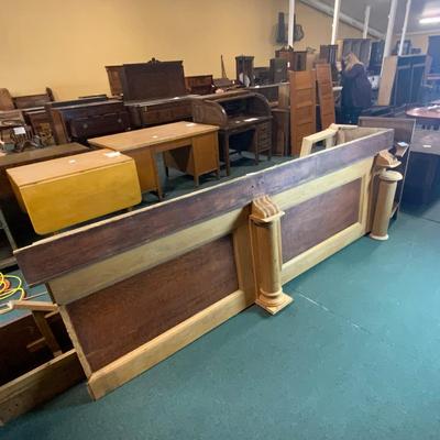 Lot 109 | Disassembled Store Countertop.