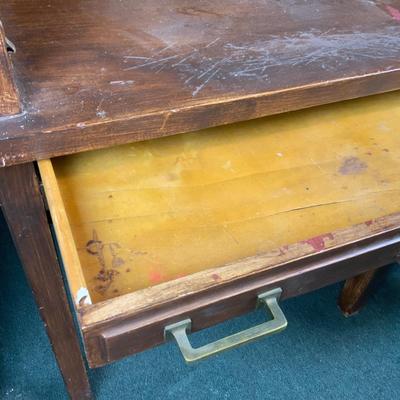 Lot 111 | Roll-Top Postmanâ€™s Desk
