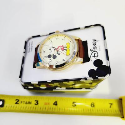 NEW DISNEY BROWN LEATHER LARGE FACE MICKEY MOUSE WATCH W/ ORIGINAL PACKAGING #2