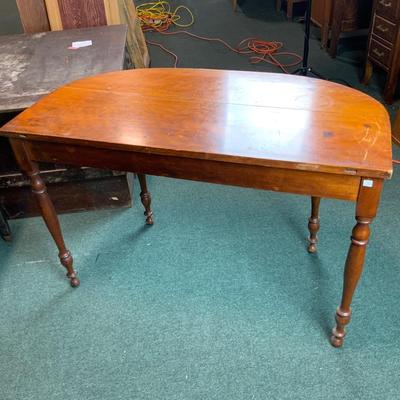 Lot 113 | Half-Moon Table