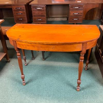 Lot 113 | Half-Moon Table