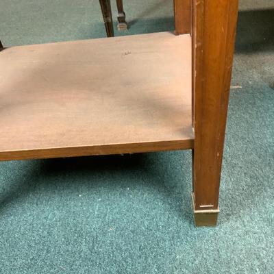 Lot 114 | Small Square Accent Table