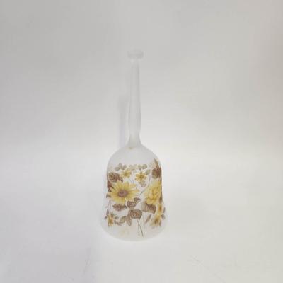 VIKING FROSTED SATIN YELLOW DAISY BELL (MISSING DANGLE PIECE)