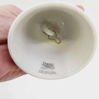 ENESCO PRECIOUS MOMENTS PORCELAIN BELL "HE LEADETH ME" 1985 GOLD TRIM