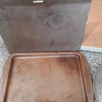 Let's bake! Cooling racks, cookie sheets, cake pans, Bundt, wooden rolling pin and more