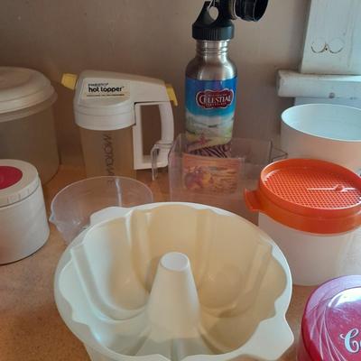 Kitchen Plasticware Food storage, Tupperware, and stainless water Bottle