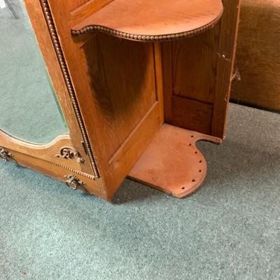 Lot 119 | Double Mirror Dresser Top