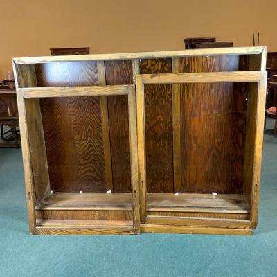Lot 120 | Large Sliding Door Oak Cabinet