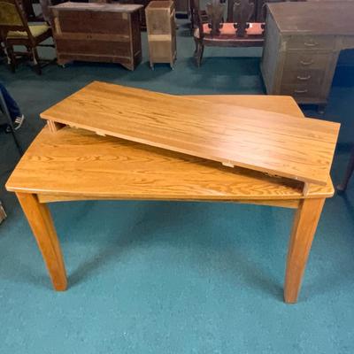Lot 123 | Oak Table with Leaf