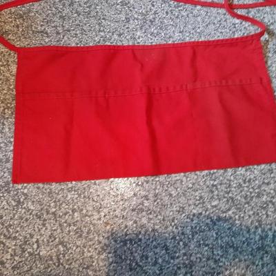 Three vintage aprons, Cacharel napkins, and two table cloths