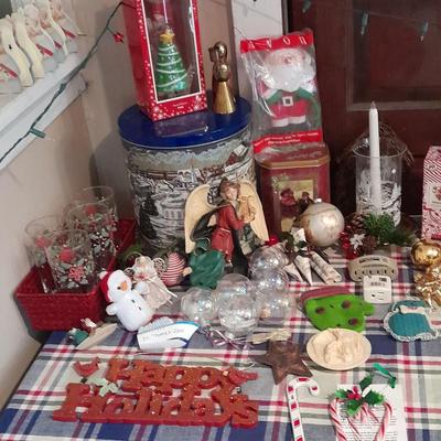 Christmas Decorations, Drinking glasses, Tins, ornaments and more