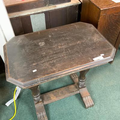 Lot 127 | Mahogany Tudor Side Table