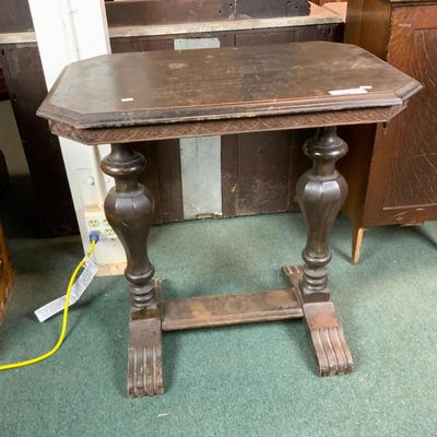 Lot 127 | Mahogany Tudor Side Table