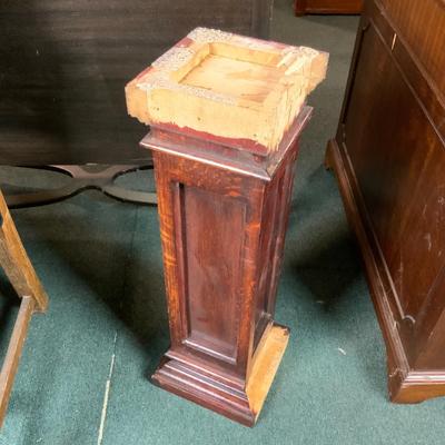 Lot 130 | Architectural Salvage | Square Newel Post