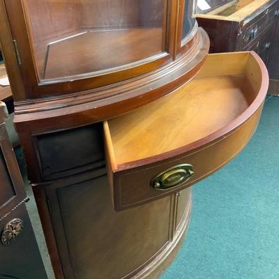 Lot 135 | Corner Cabinet